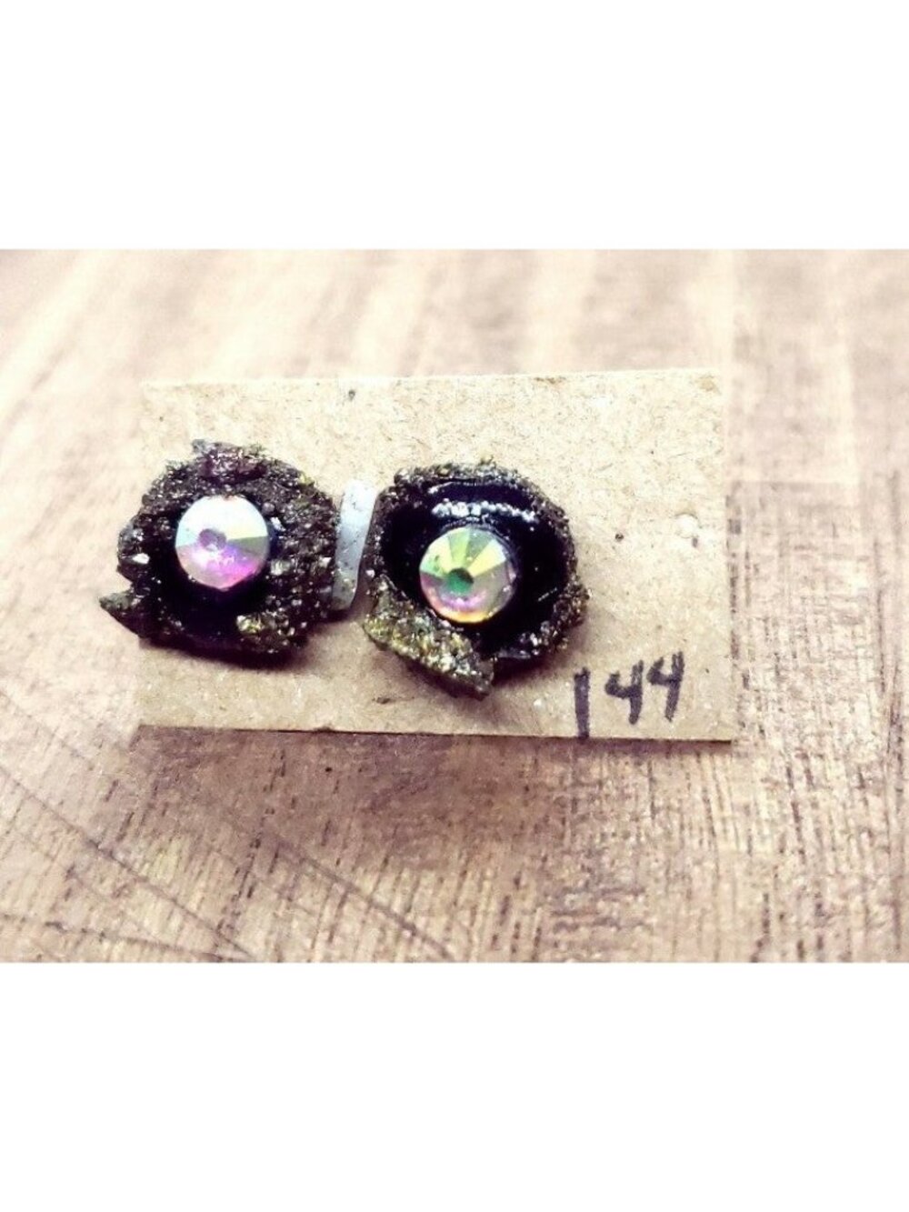 Stud Earrings #144